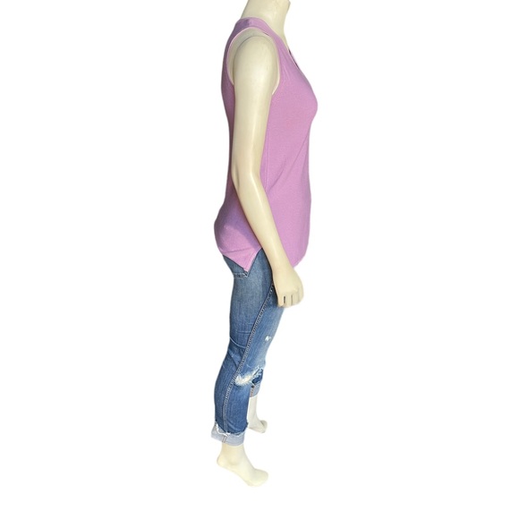 Loft Knit 
Size Small - Picture 3 of 6